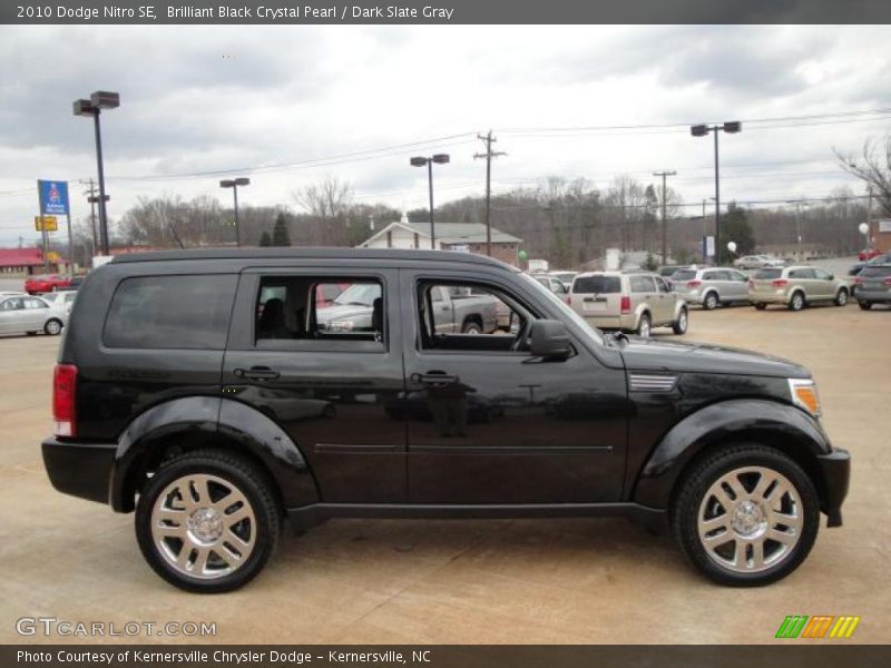 Brilliant Black Crystal Pearl / Dark Slate Gray 2010 Dodge Nitro SE