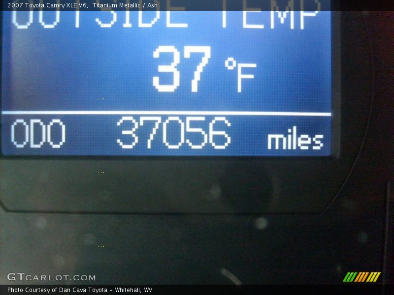 Titanium Metallic / Ash 2007 Toyota Camry XLE V6