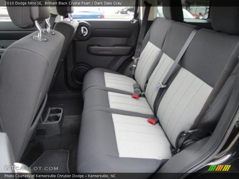 Brilliant Black Crystal Pearl / Dark Slate Gray 2010 Dodge Nitro SE