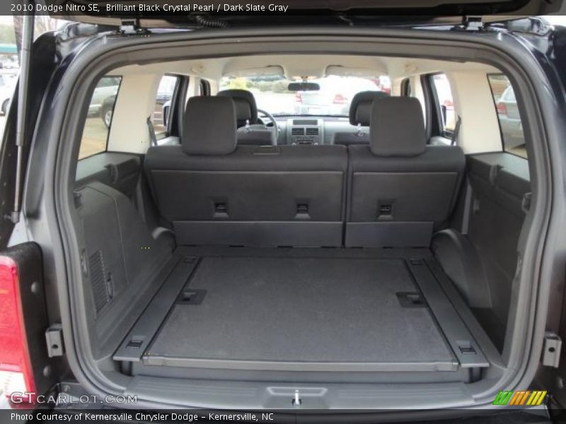 Brilliant Black Crystal Pearl / Dark Slate Gray 2010 Dodge Nitro SE