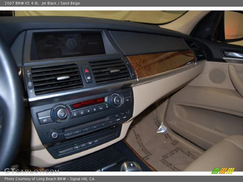 Jet Black / Sand Beige 2007 BMW X5 4.8i