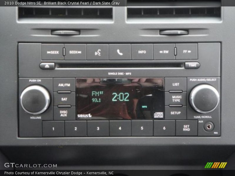 Brilliant Black Crystal Pearl / Dark Slate Gray 2010 Dodge Nitro SE
