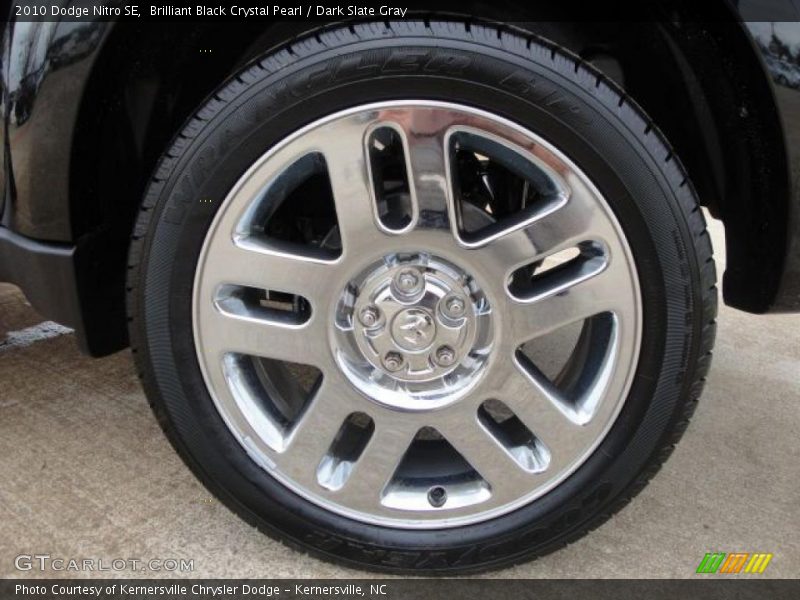 Brilliant Black Crystal Pearl / Dark Slate Gray 2010 Dodge Nitro SE