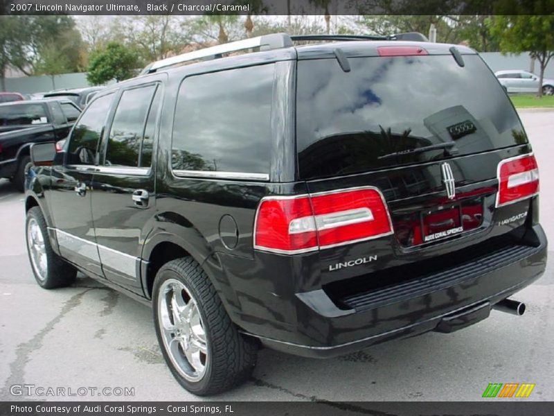 Black / Charcoal/Caramel 2007 Lincoln Navigator Ultimate