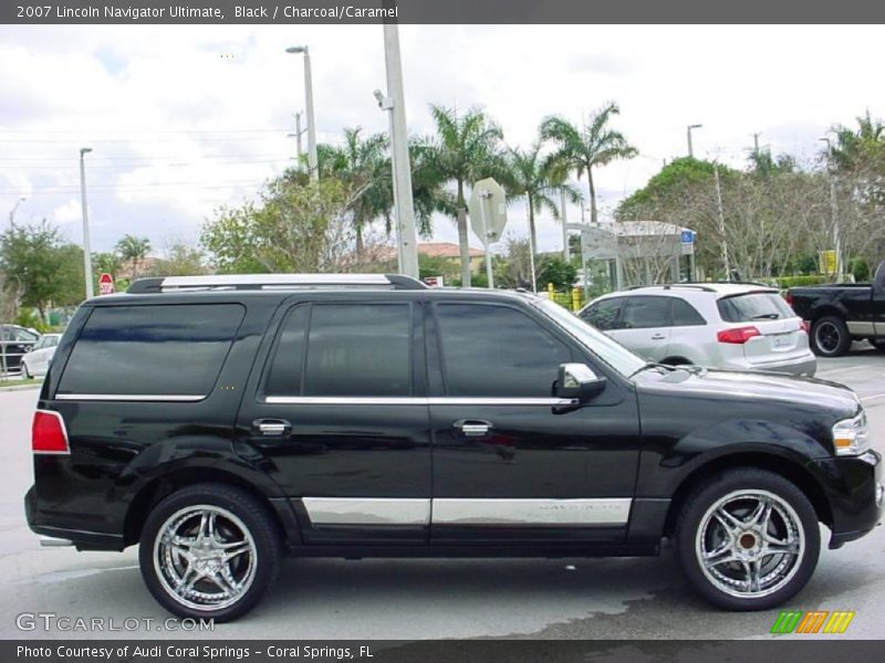 Black / Charcoal/Caramel 2007 Lincoln Navigator Ultimate