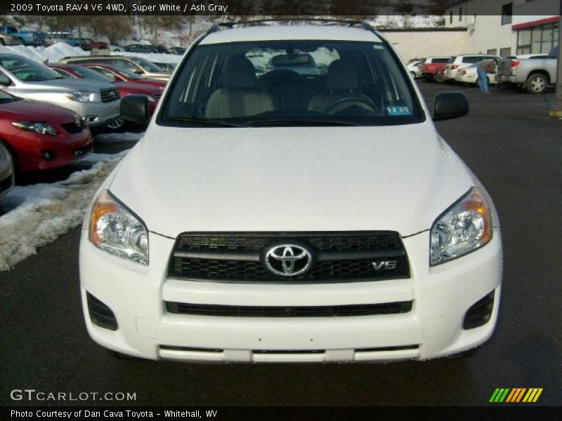 Super White / Ash Gray 2009 Toyota RAV4 V6 4WD