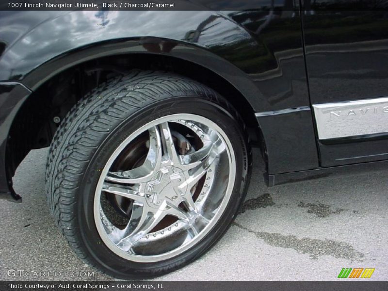Black / Charcoal/Caramel 2007 Lincoln Navigator Ultimate