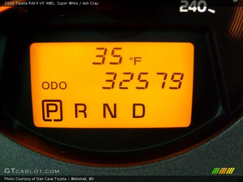 Super White / Ash Gray 2009 Toyota RAV4 V6 4WD