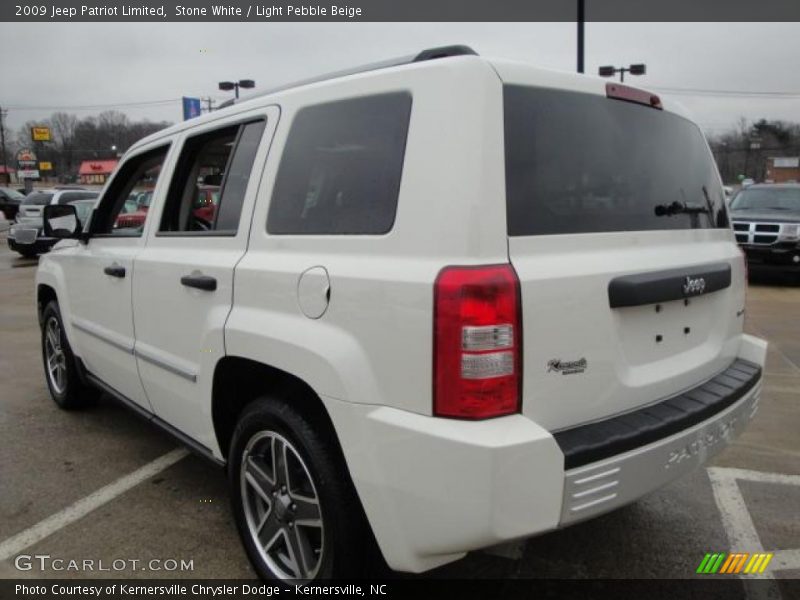 Stone White / Light Pebble Beige 2009 Jeep Patriot Limited