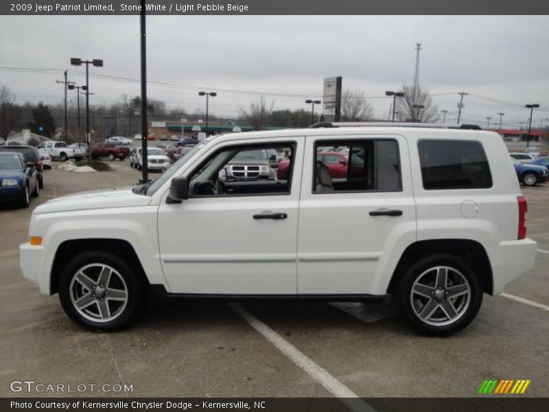 Stone White / Light Pebble Beige 2009 Jeep Patriot Limited