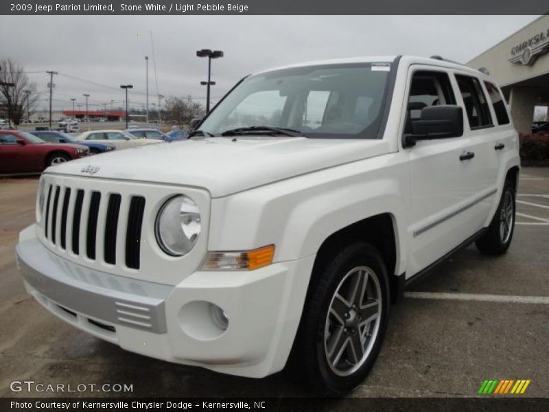 Stone White / Light Pebble Beige 2009 Jeep Patriot Limited