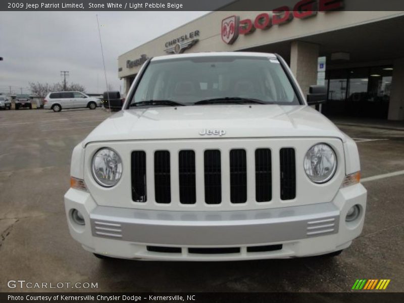 Stone White / Light Pebble Beige 2009 Jeep Patriot Limited