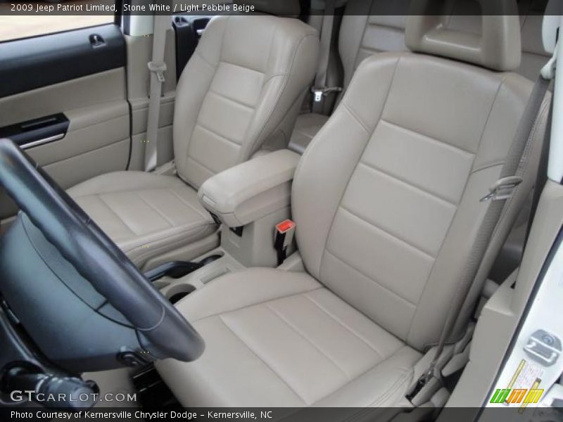 Stone White / Light Pebble Beige 2009 Jeep Patriot Limited