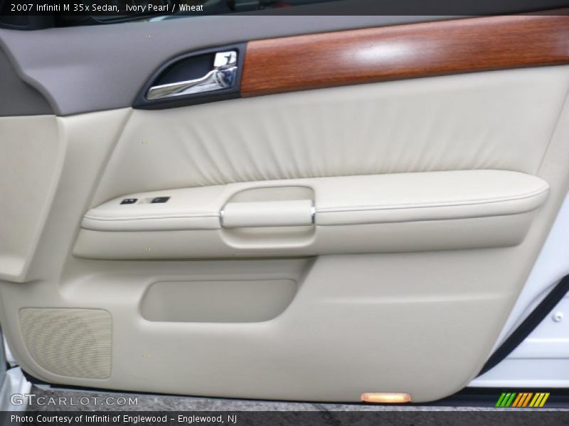 Ivory Pearl / Wheat 2007 Infiniti M 35x Sedan