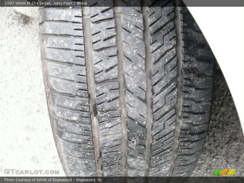 Ivory Pearl / Wheat 2007 Infiniti M 35x Sedan