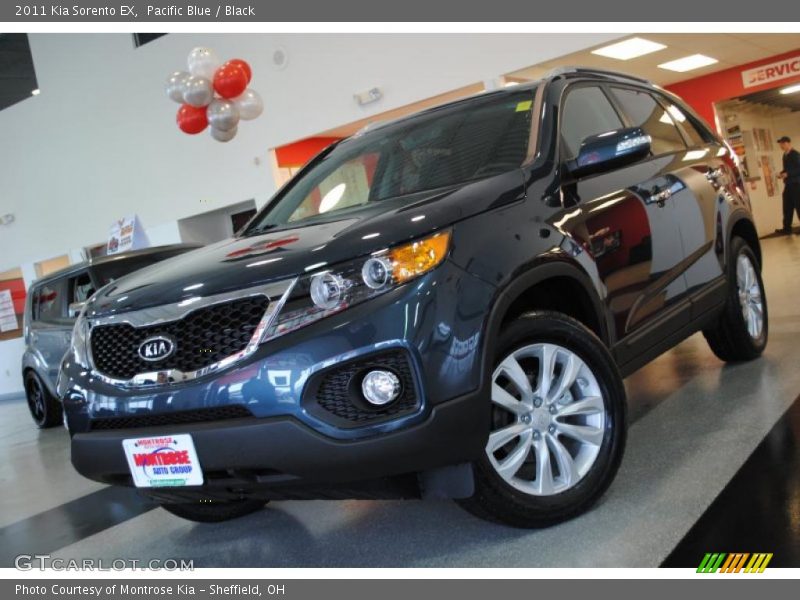 Pacific Blue / Black 2011 Kia Sorento EX