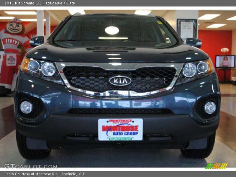 Pacific Blue / Black 2011 Kia Sorento EX