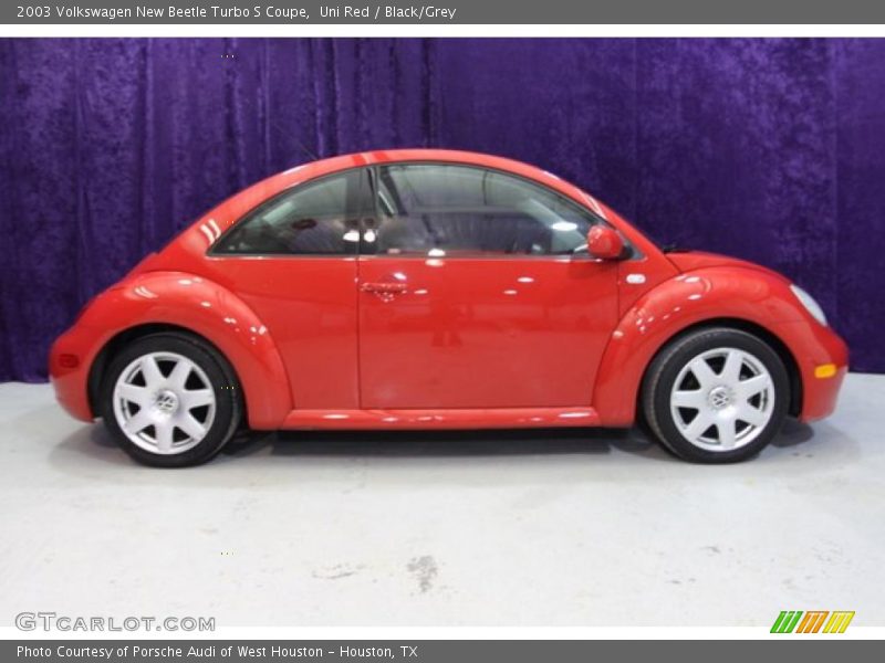 Uni Red / Black/Grey 2003 Volkswagen New Beetle Turbo S Coupe