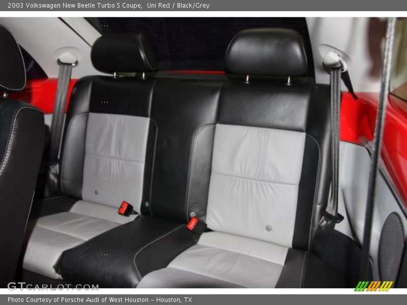 Uni Red / Black/Grey 2003 Volkswagen New Beetle Turbo S Coupe
