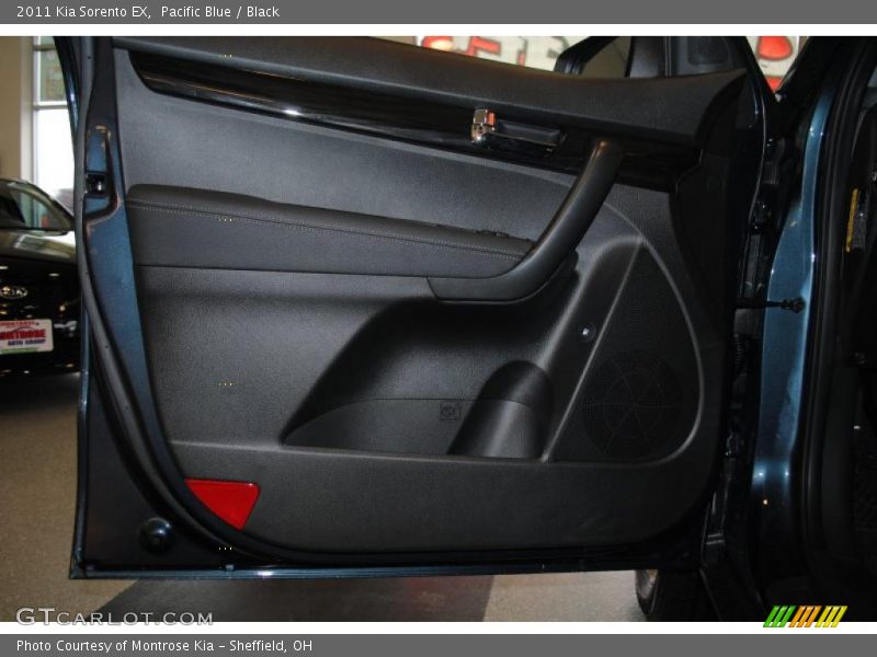 Pacific Blue / Black 2011 Kia Sorento EX