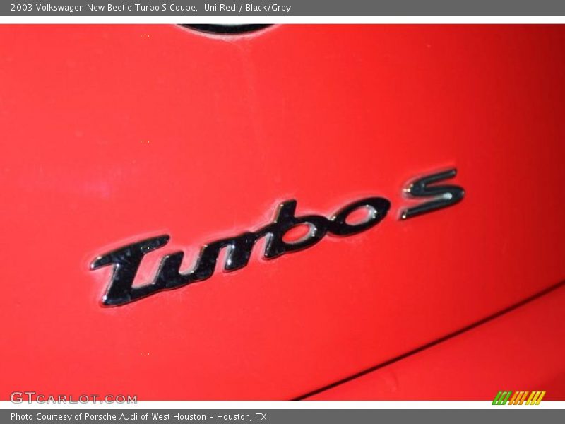 Uni Red / Black/Grey 2003 Volkswagen New Beetle Turbo S Coupe