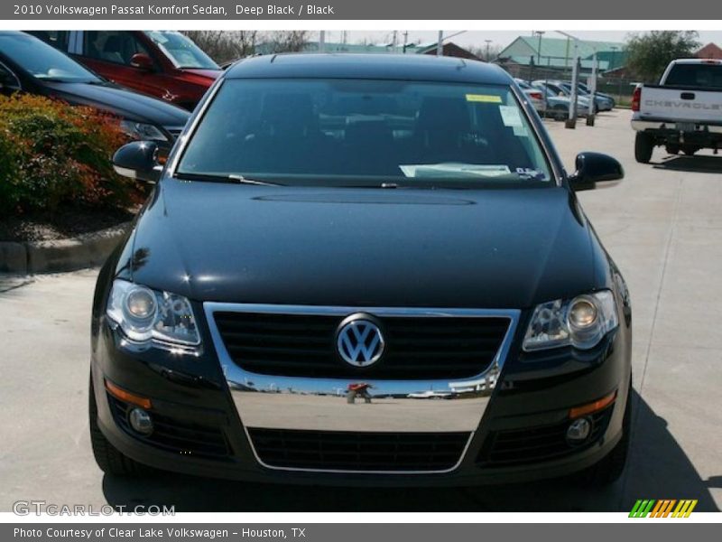 Deep Black / Black 2010 Volkswagen Passat Komfort Sedan
