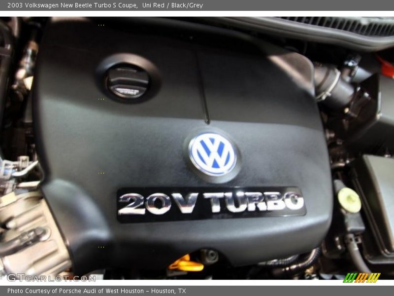 Uni Red / Black/Grey 2003 Volkswagen New Beetle Turbo S Coupe