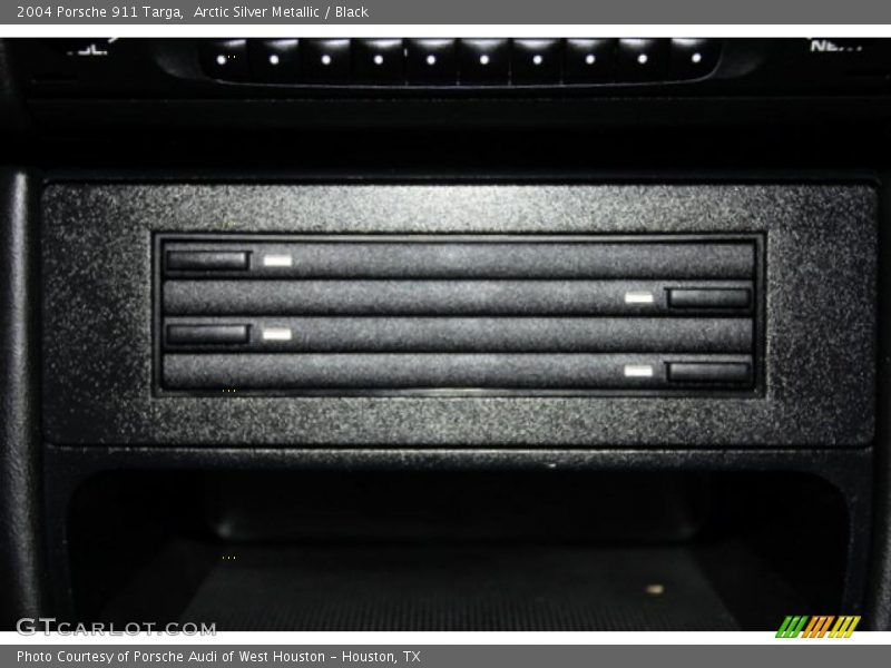 Arctic Silver Metallic / Black 2004 Porsche 911 Targa