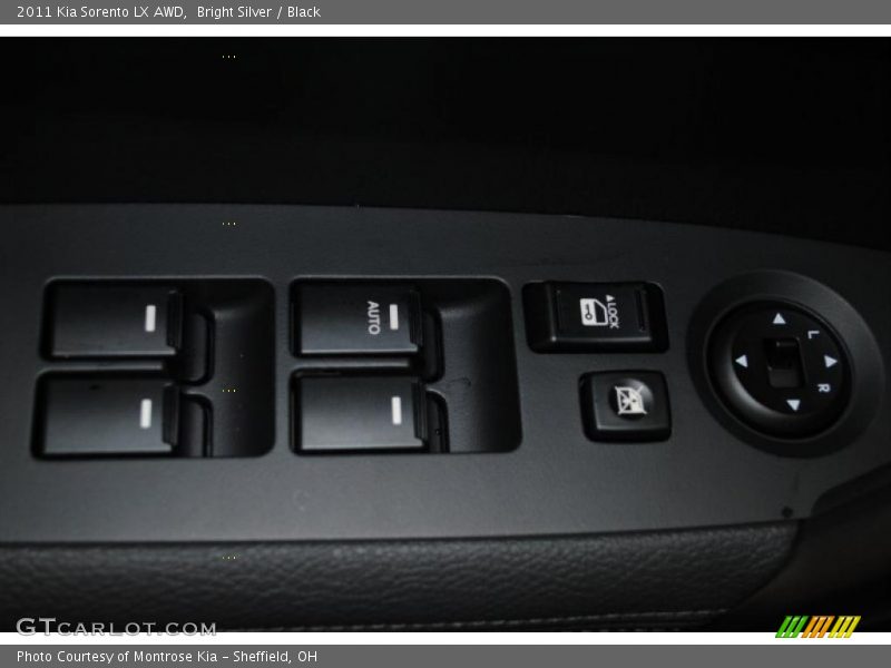 Bright Silver / Black 2011 Kia Sorento LX AWD