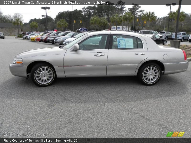 Silver Birch Metallic / Medium Light Stone 2007 Lincoln Town Car Signature