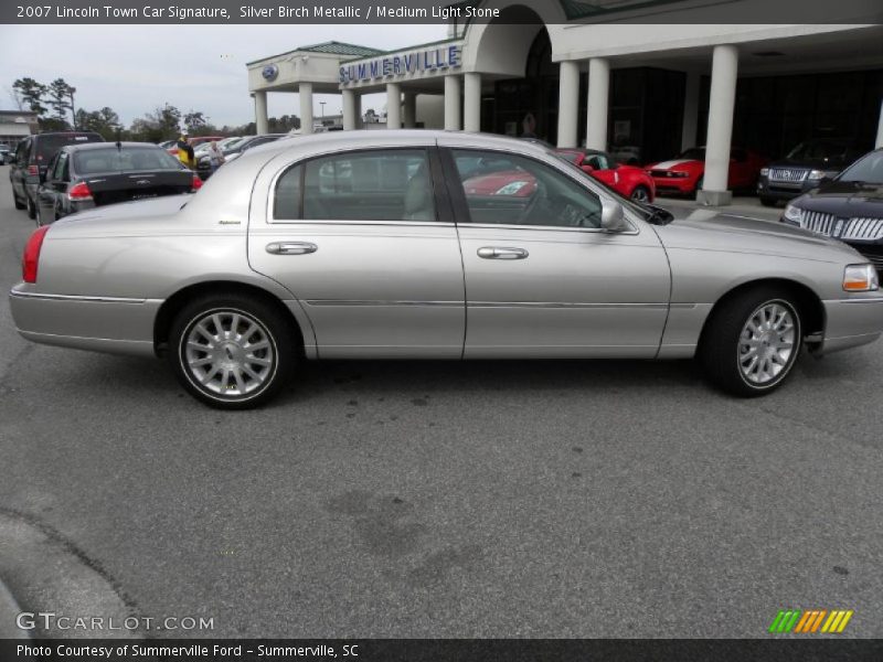 Silver Birch Metallic / Medium Light Stone 2007 Lincoln Town Car Signature
