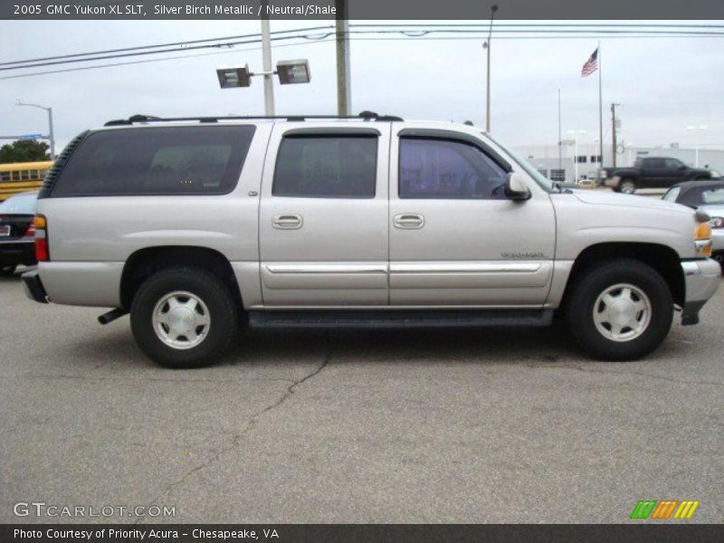 Silver Birch Metallic / Neutral/Shale 2005 GMC Yukon XL SLT