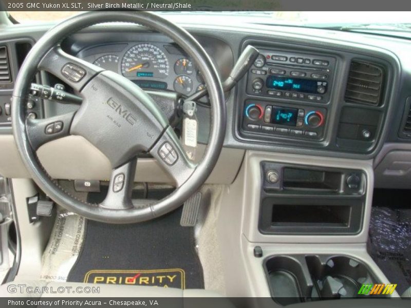 Silver Birch Metallic / Neutral/Shale 2005 GMC Yukon XL SLT