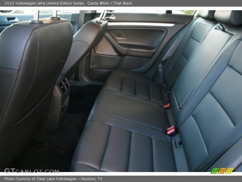 Candy White / Titan Black 2010 Volkswagen Jetta Limited Edition Sedan