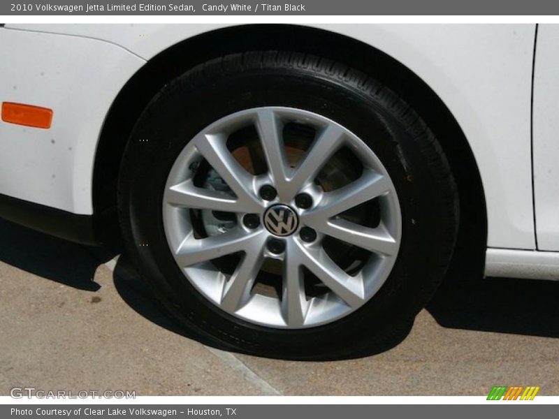 Candy White / Titan Black 2010 Volkswagen Jetta Limited Edition Sedan