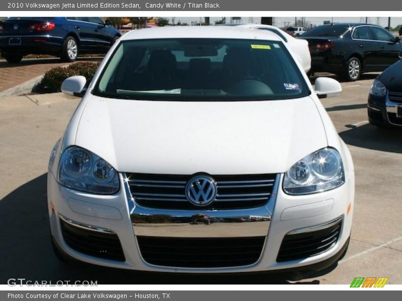 Candy White / Titan Black 2010 Volkswagen Jetta Limited Edition Sedan