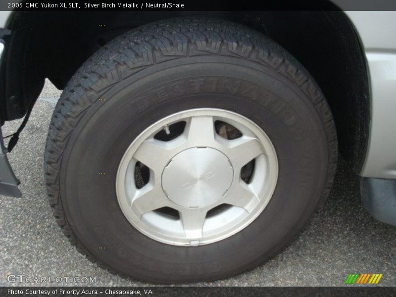 Silver Birch Metallic / Neutral/Shale 2005 GMC Yukon XL SLT