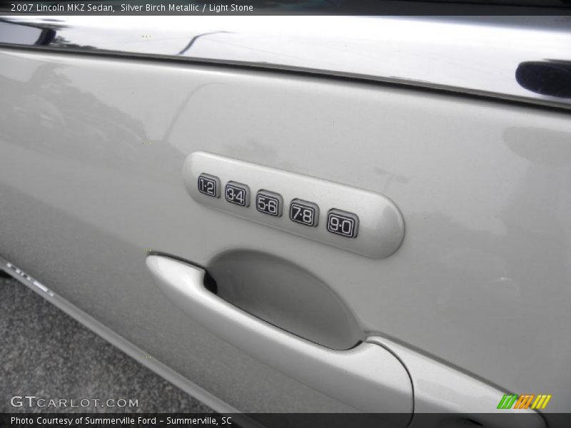 Silver Birch Metallic / Light Stone 2007 Lincoln MKZ Sedan