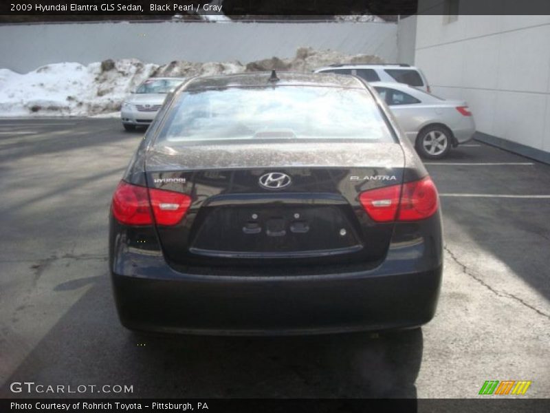 Black Pearl / Gray 2009 Hyundai Elantra GLS Sedan