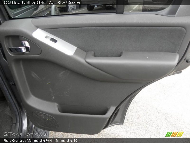 Storm Gray / Graphite 2009 Nissan Pathfinder SE 4x4