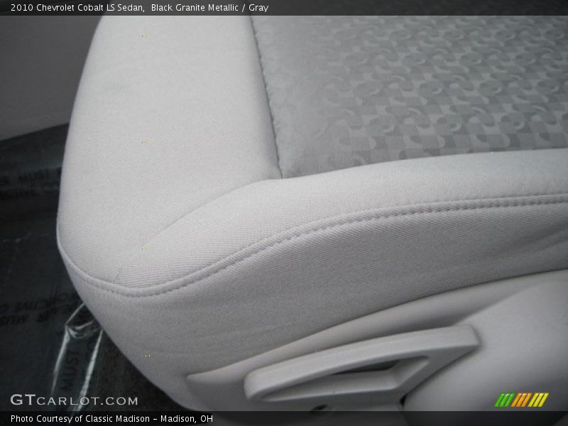 Black Granite Metallic / Gray 2010 Chevrolet Cobalt LS Sedan