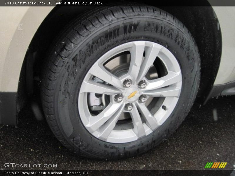 Gold Mist Metallic / Jet Black 2010 Chevrolet Equinox LT