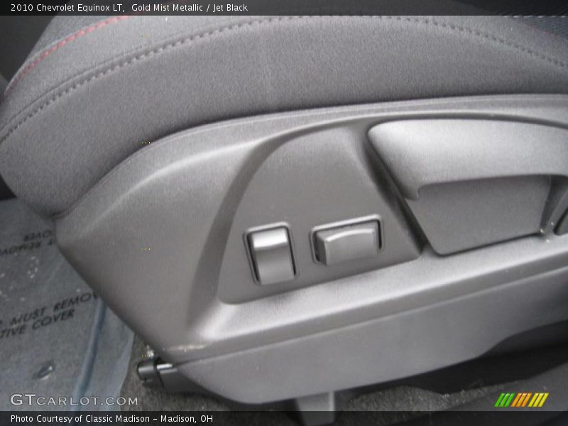 Gold Mist Metallic / Jet Black 2010 Chevrolet Equinox LT