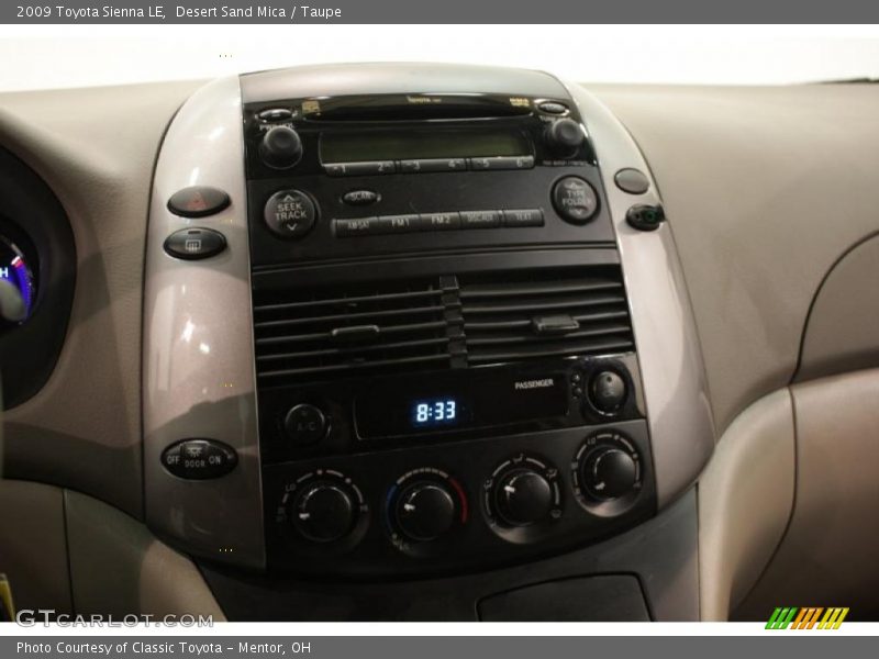 Desert Sand Mica / Taupe 2009 Toyota Sienna LE