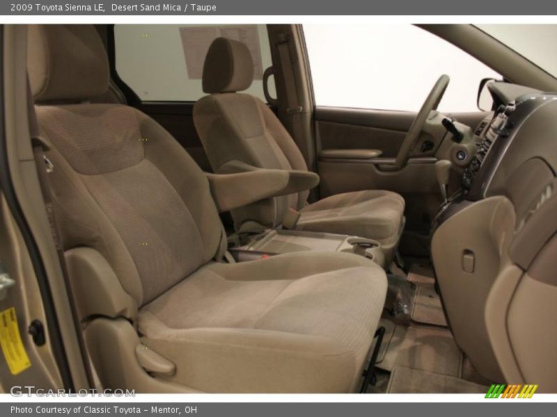 Desert Sand Mica / Taupe 2009 Toyota Sienna LE