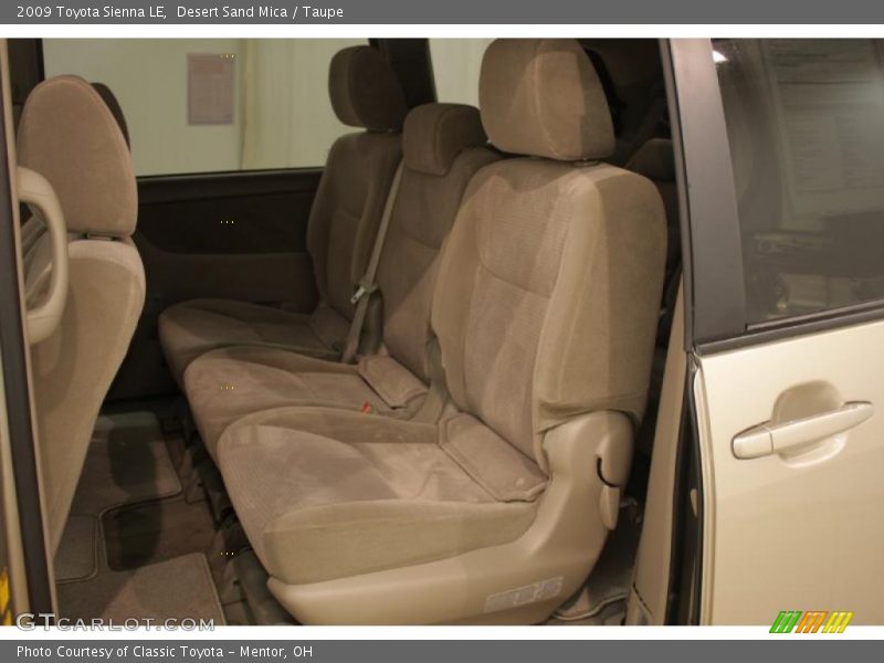 Desert Sand Mica / Taupe 2009 Toyota Sienna LE