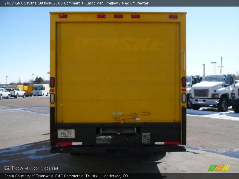 Yellow / Medium Pewter 2007 GMC Savana Cutaway 3500 Commercial Cargo Van