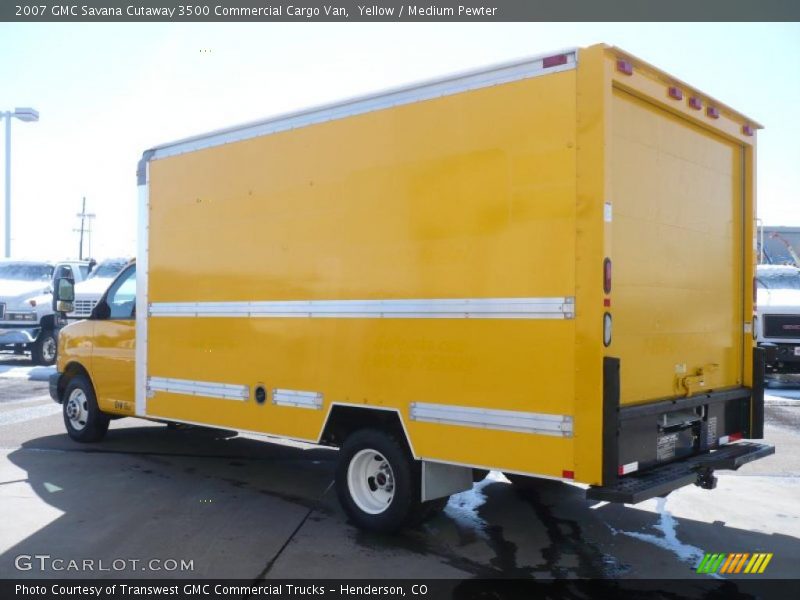 Yellow / Medium Pewter 2007 GMC Savana Cutaway 3500 Commercial Cargo Van