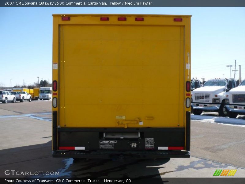 Yellow / Medium Pewter 2007 GMC Savana Cutaway 3500 Commercial Cargo Van