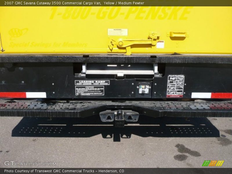 Yellow / Medium Pewter 2007 GMC Savana Cutaway 3500 Commercial Cargo Van